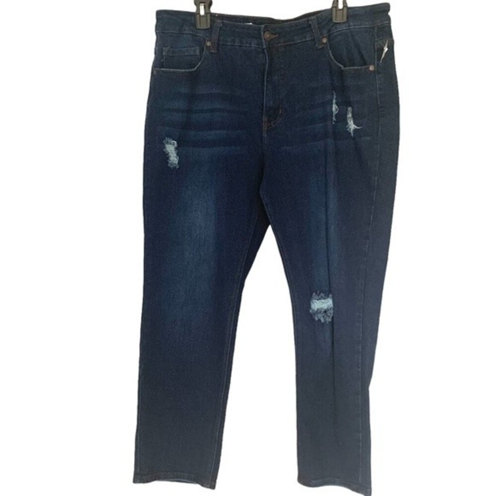 SWEET LOOK SKINNY PLUS DISTRESSED JEANS SIZE 22.